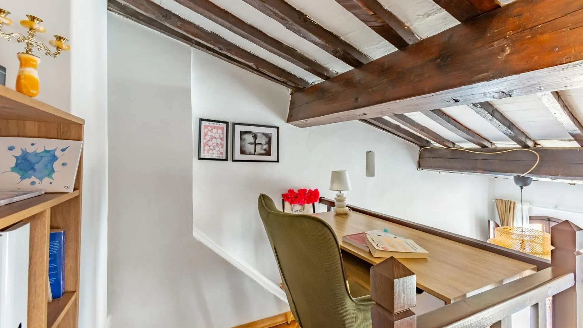 Renaissance Romance - Florence Gem Apartment